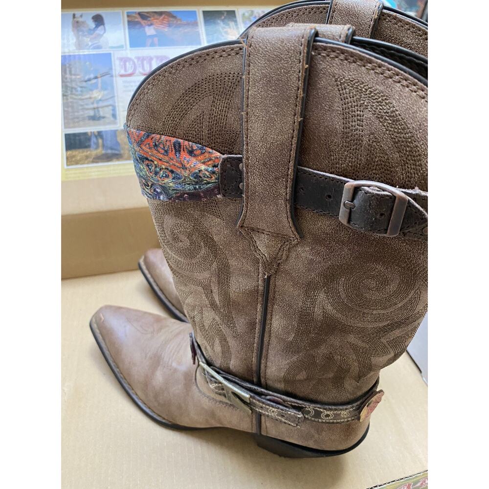 Durango Tan Heeled Boots with Colorful Patterns - Picture 11 of 16